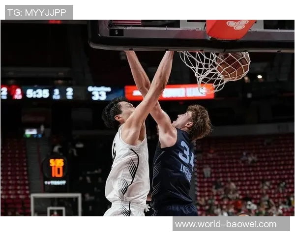 菜鸟杨瀚森表现亮眼克尼佩尔全场20分奎因贡献全面数据助力球队胜利