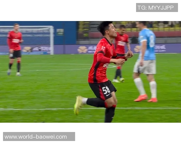 北京国安主场迎战武汉三镇法比奥与张玉宁联手助球队取得胜利